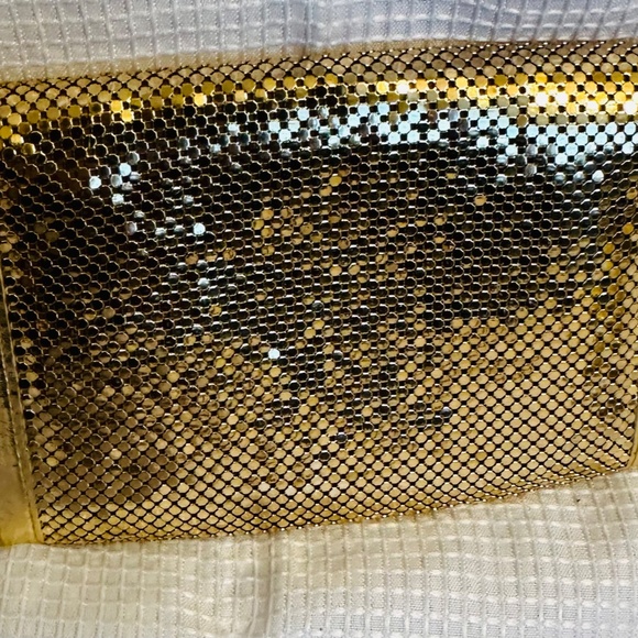 Vintage Whiting and Davis handbag - Picture 2 of 3